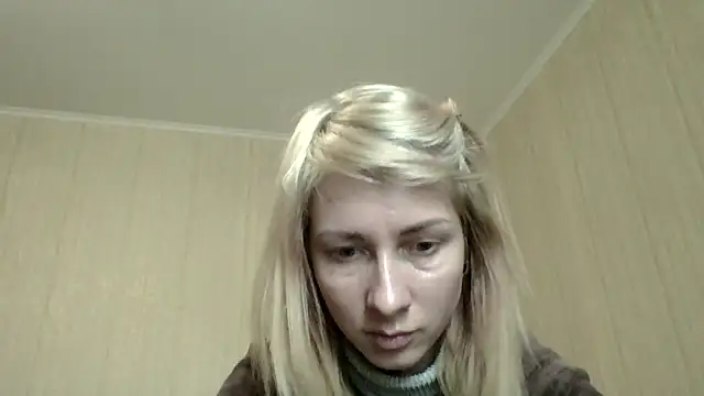 Snapshot of _Black-Panther_ chatting on May 13, 11:29 am Black-Panther online show from May 13, 11:29 am