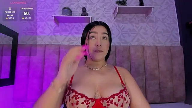 Snapshot of MelinaCruz chatting on October 28, 4:16 am MelinaCruz online show from October 28, 4:16 am