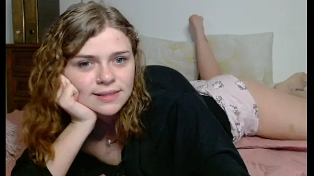 Snapshot of HaleyReedme chatting on March 12, 7:28 pm HaleyReedme online show from March 12, 7:28 pm