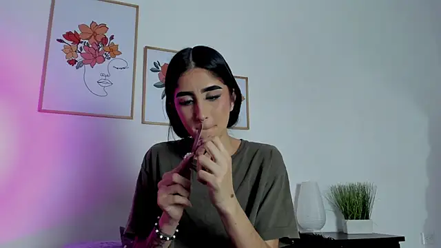 alana 111 online show from September 26, 3:10 am