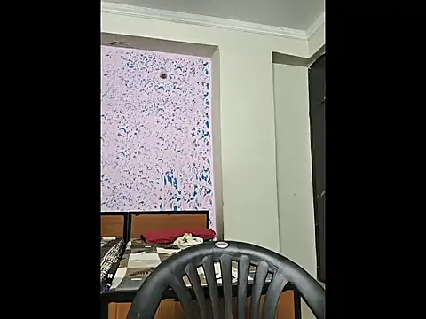 sutfvkii online show from April 9, 2:00 pm