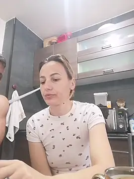 Snapshot of yourflowerpink chatting on October 26, 8:20 am yourflowerpink online show from October 26, 8:20 am