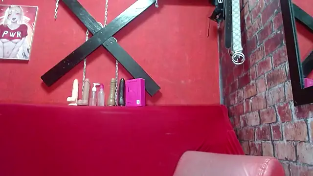 Tracy KS online show from September 28, 2:28 am