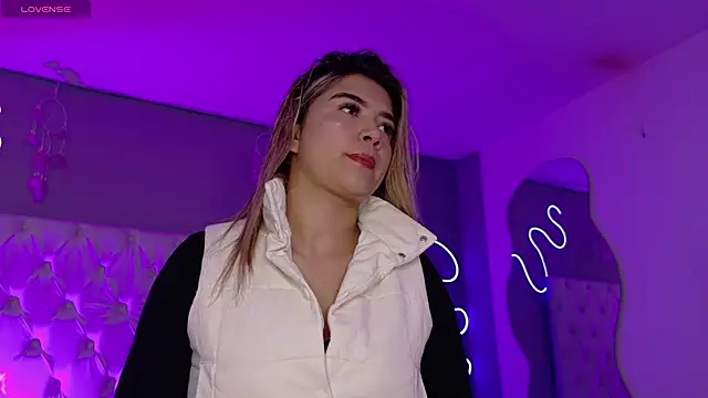 natasha  black online show from November 3, 7:26 pm