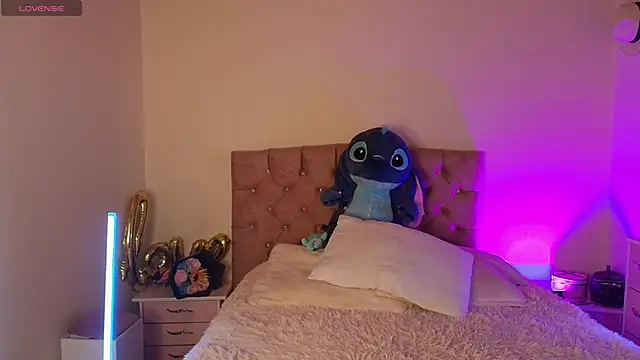 natasha  black online show from November 16, 7:41 pm