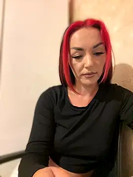 Snapshot of MeganFoxiy chatting on September 22, 3:19 am MeganFoxiy online show from September 22, 3:19 am