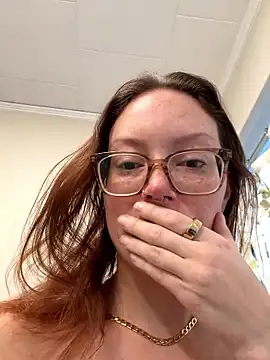 SpaceCowWhore online show from January 15, 5:27 pm