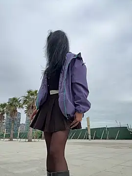 Snapshot of linger-23 chatting on November 30, 6:50 am linger-23 online show from November 30, 6:50 am