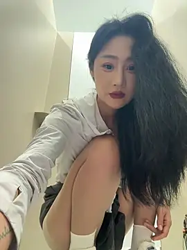 linger-23 online show from June 6, 7:46 am