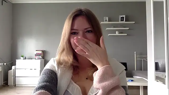 MillieShow online show from September 11, 7:08 am