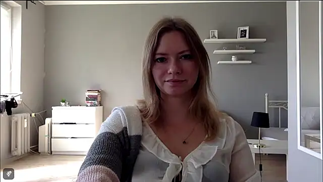 MillieShow online show from September 12, 8:47 am