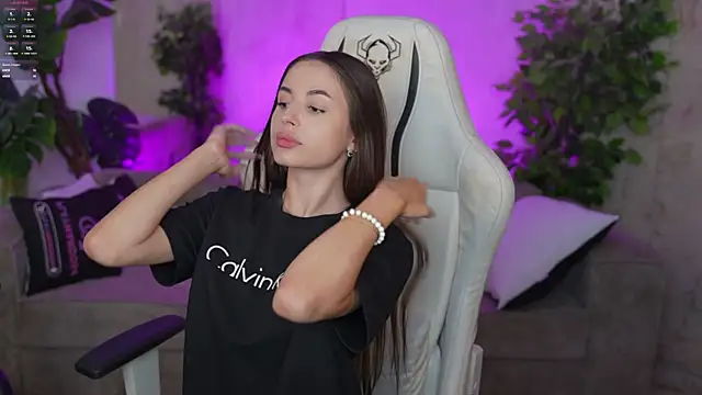 Nikol Dream  online show from September 13, 4:18 pm