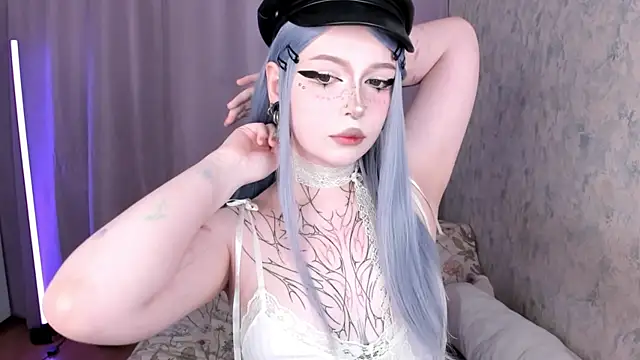 Snapshot of amelia_mays_xx chatting on July 9, 8:07 am amelia mays xx online show from July 9, 8:07 am
