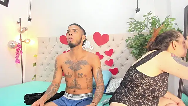 Mia Collivens online show from September 20, 11:00 am