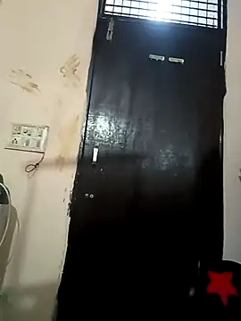 Snapshot of simrannjaspreet chatting on March 21, 6:29 pm simrannjaspreet online show from March 21, 6:29 pm