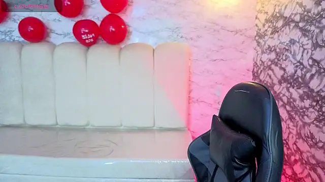  Kitty v online show from February 16, 1:18 pm