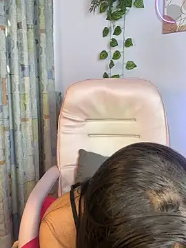 Quiinn bx online show from January 17, 8:34 pm