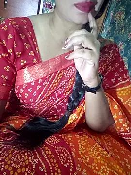 Snapshot of Shalini_telugu09 chatting on May 1, 9:36 am Shalini telugu09 online show from May 1, 9:36 am