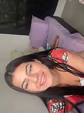 Saanvi21 online show from March 13, 6:34 pm