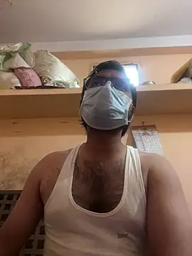 Snapshot of indori_guy chatting on March 17, 11:10 am indori guy online show from March 17, 11:10 am