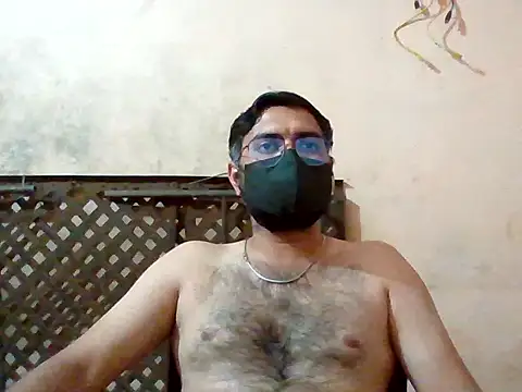 Snapshot of indori_guy chatting on March 19, 11:14 am indori guy online show from March 19, 11:14 am