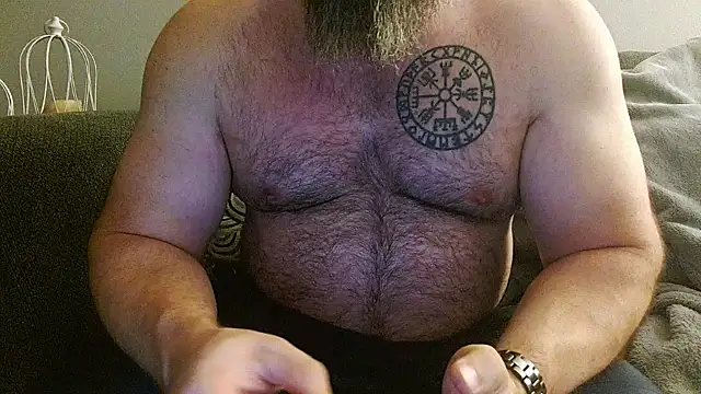 Snapshot of Golgara chatting on October 14, 4:13 am Golgara online show from October 14, 4:13 am