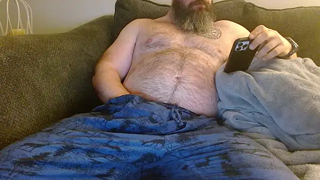 Snapshot of Golgara chatting on October 22, 4:02 am Golgara online show from October 22, 4:02 am