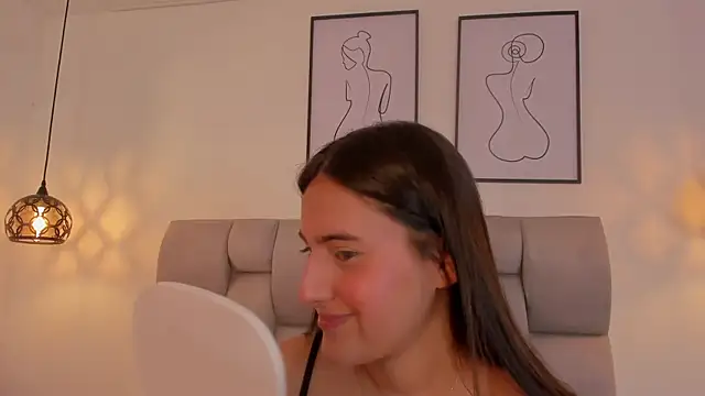 Hanna Evans   online show from September 24, 12:19 pm