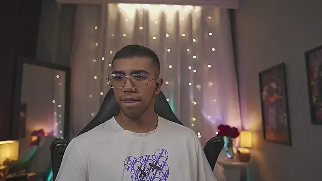 Colstorw  online show from February 24, 10:02 am