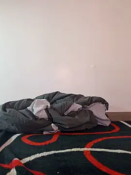 Renoirmonter online show from April 19, 7:05 pm