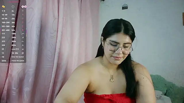 Snapshot of jmjasdinffn chatting on October 9, 4:54 am jmjasdinffn online show from October 9, 4:54 am