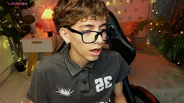 Matty Sparkk online show from March 23, 1:15 pm