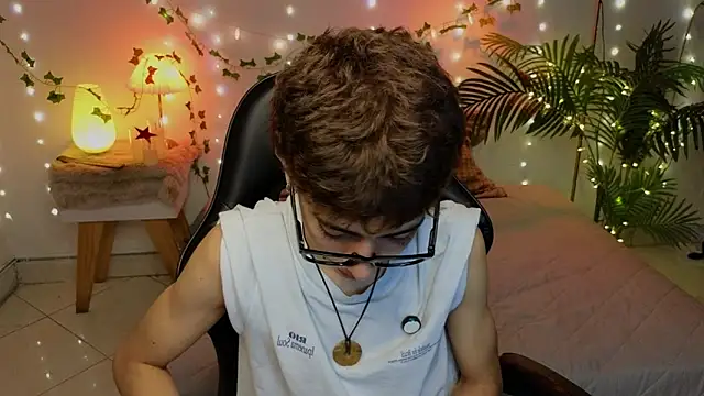 Matty Sparkk online show from April 6, 1:01 pm