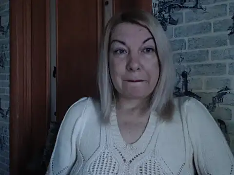 Lillia Ray online show from February 10, 8:18 am