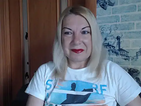 Lillia Ray online show from June 9, 7:42 am
