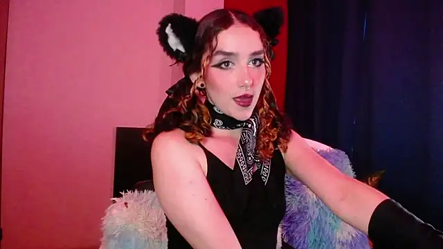 Snapshot of TwinFlamesX chatting on February 26, 10:42 pm TwinFlamesX online show from February 26, 10:42 pm
