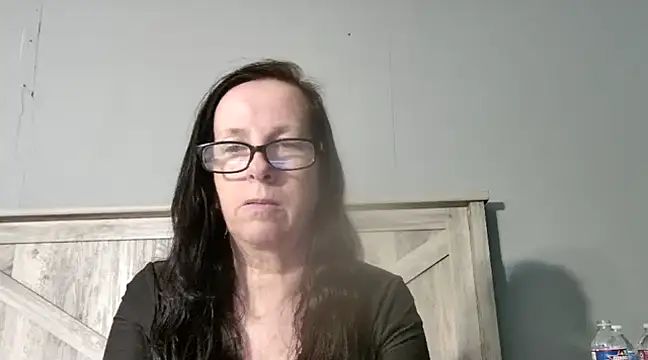 Snapshot of peachgoddess chatting on March 16, 2:43 am peachgoddess online show from March 16, 2:43 am