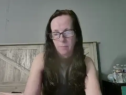 Snapshot of peachgoddess chatting on March 22, 3:09 am peachgoddess online show from March 22, 3:09 am