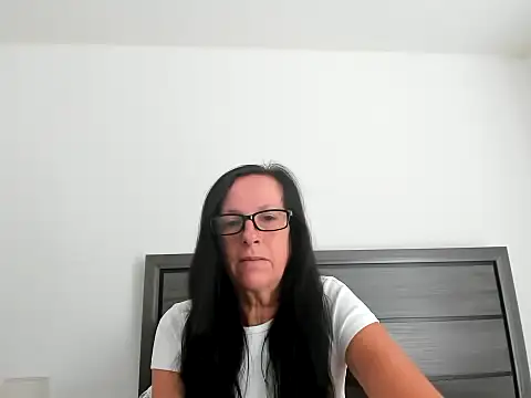 Snapshot of peachgoddess chatting on September 19, 3:24 pm peachgoddess online show from September 19, 3:24 pm