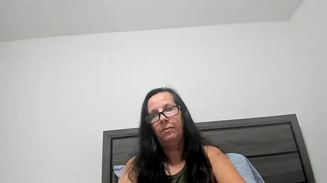 Snapshot of peachgoddess chatting on September 27, 3:44 am peachgoddess online show from September 27, 3:44 am