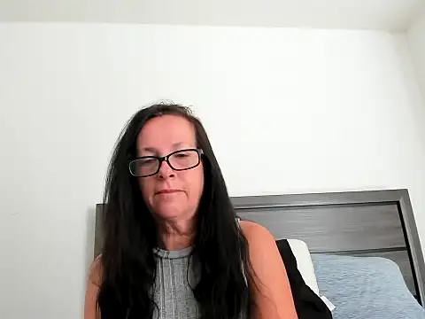 Snapshot of peachgoddess chatting on October 17, 2:30 pm peachgoddess online show from October 17, 2:30 pm