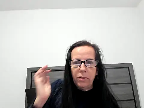 Snapshot of peachgoddess chatting on November 11, 1:00 pm peachgoddess online show from November 11, 1:00 pm