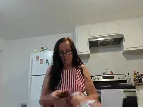 peachgoddess online show from April 26, 2:42 am
