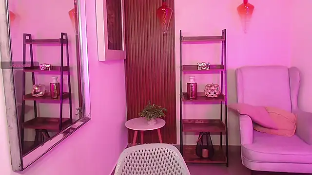 Coral Lise online show from November 22, 11:09 am