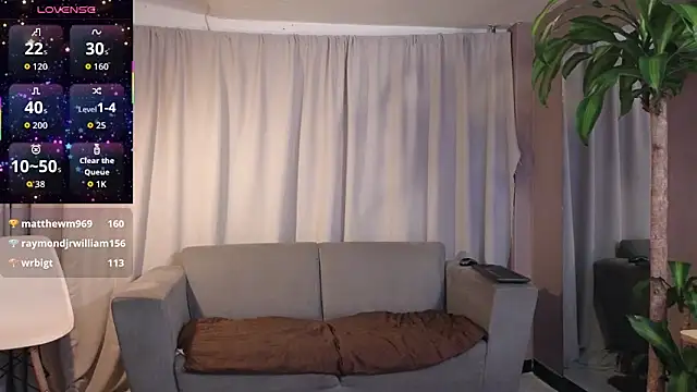 YuliethPetite online show from February 10, 11:47 am