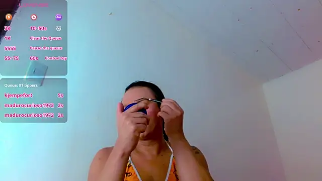 Dayana Dias online show from June 7, 11:36 am