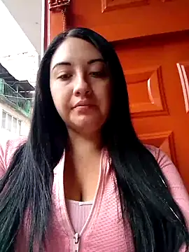 Snapshot of melisamoon_ chatting on April 5, 10:07 pm melisamoon online show from April 5, 10:07 pm