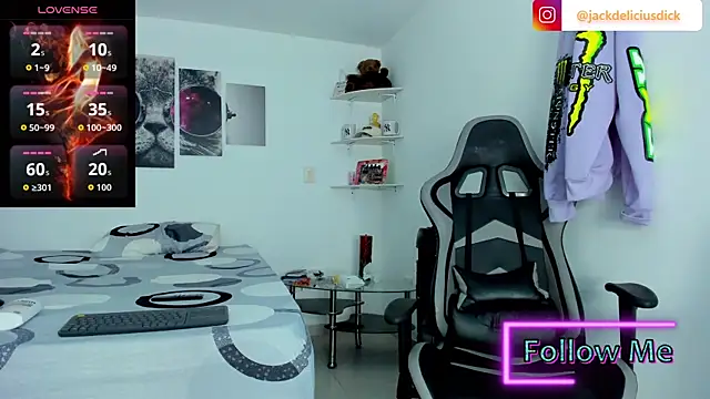 Snapshot of jackdeliciusdick chatting on November 18, 8:30 am jackdeliciusdick online show from November 18, 8:30 am