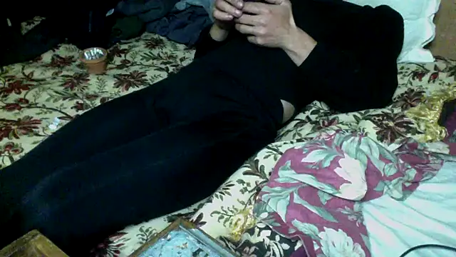 Snapshot of JoaoPinto0 chatting on November 8, 12:33 am JoaoPinto0 online show from November 8, 12:33 am