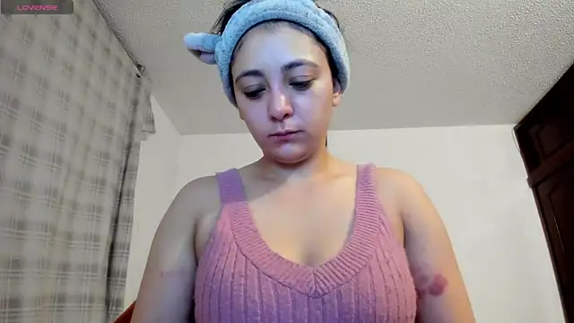 xx chloesex online show from April 25, 4:04 am